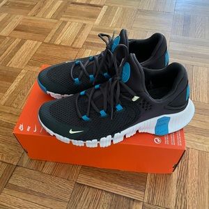 Nike Free Metcon 4 sneakers